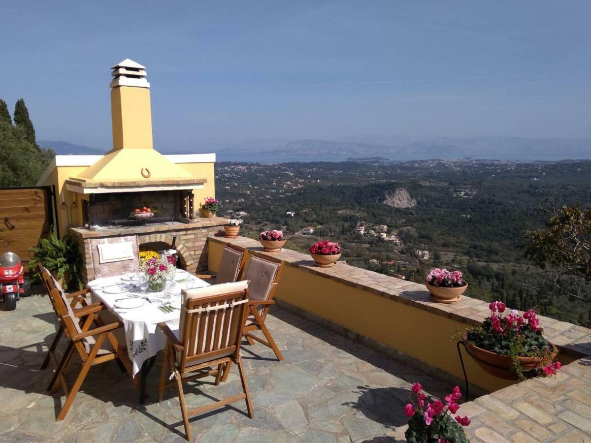 Apartamento Kontis Apts Pelekas Exterior foto