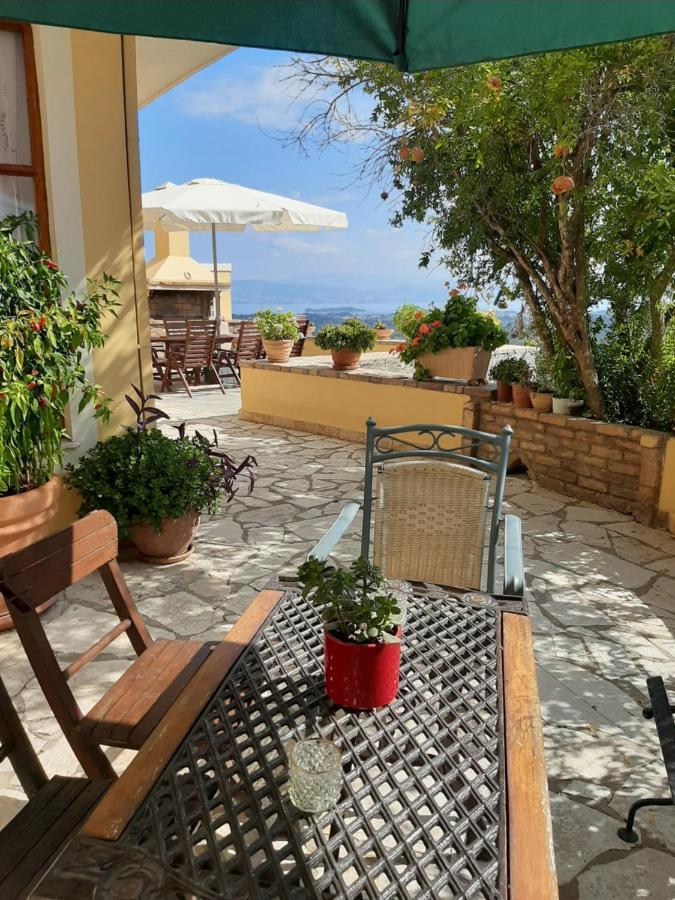 Apartamento Kontis Apts Pelekas Exterior foto
